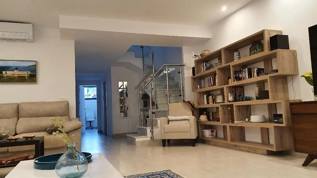 Chalet Con Piscina Privada En La Urb. De Puerto Rey Los Amarguillos España
