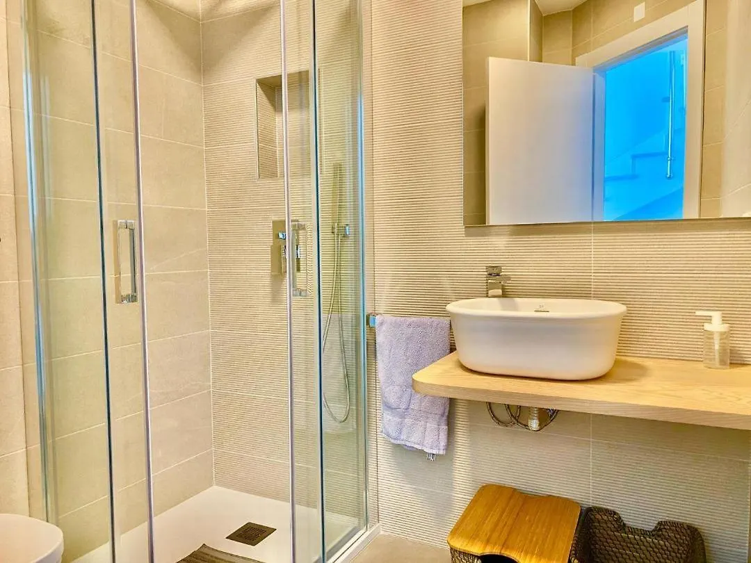 Chalet Con Piscina Privada En La Urb. De Puerto Rey Los Amarguillos 0*,