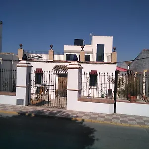 Bella Villanueva del Ariscal